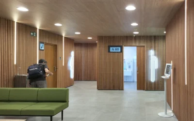 Nueva señalética de los servicios de la zona internacional del Aeropuerto de Girona
