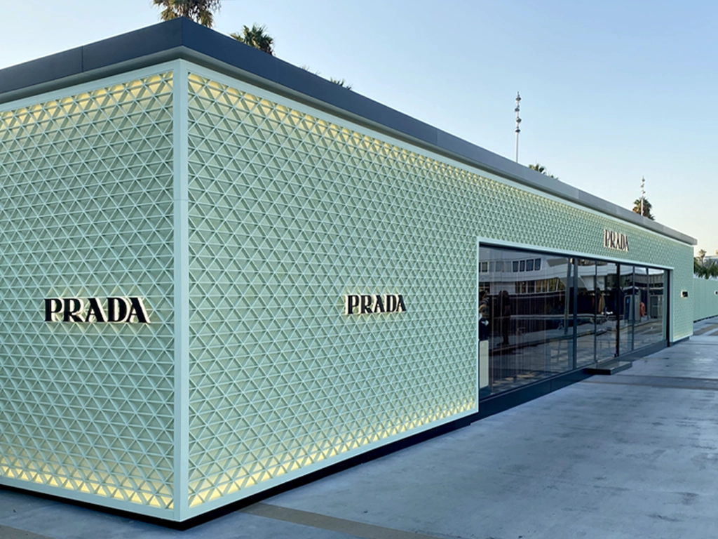Vista Pop Up de lujo Prada en la Copa América 2024 proyecto ESSA PUNT