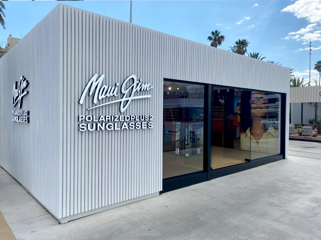 Vista Pop Up de lujo Maui Jim en la Copa América 2024 proyecto ESSA PUNT