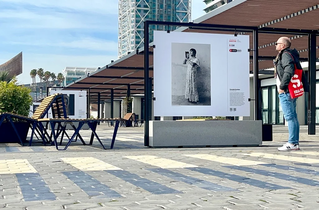Arte y Mobiliario Urbano en el Port Olímpic de Barcelona