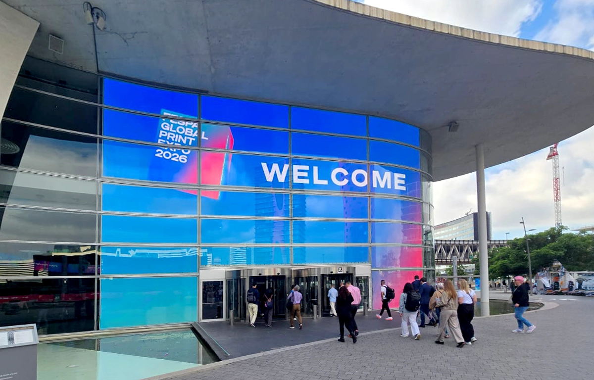 Entrada al recinto de Fira II, en la Feria FESPA por ESSA PUNT